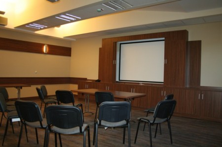 Konferencia terem